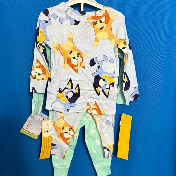 NWT BLUEY 2 PAIRS OF PAJAMAS / JAMMIES ~ SIZE 18 MONTHS ~ 4 COMFY & COZY PIECES - Picture 12 of 16